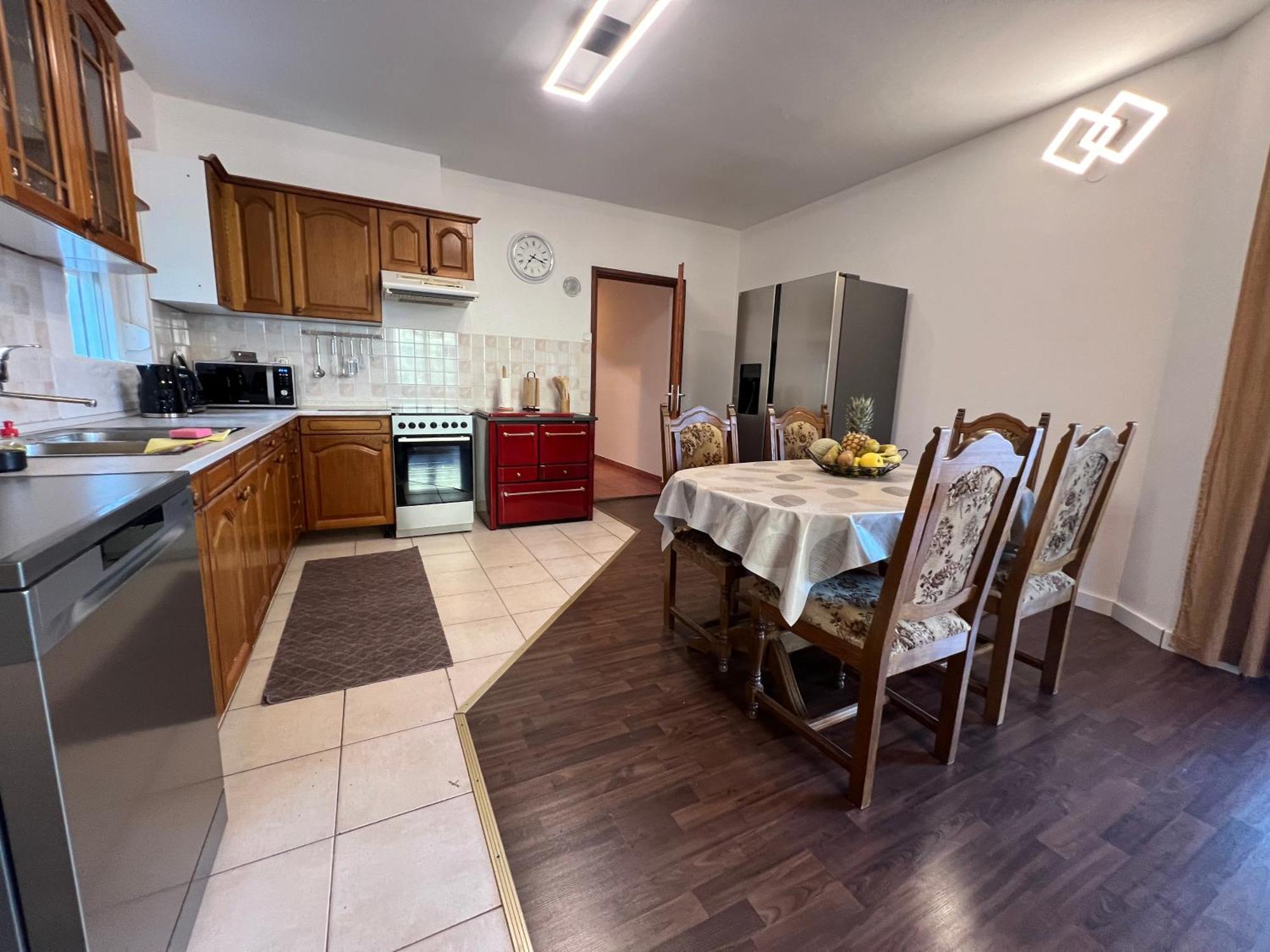 Apartment Lucija "Pet Friendly" 茨里克韦尼察 外观 照片