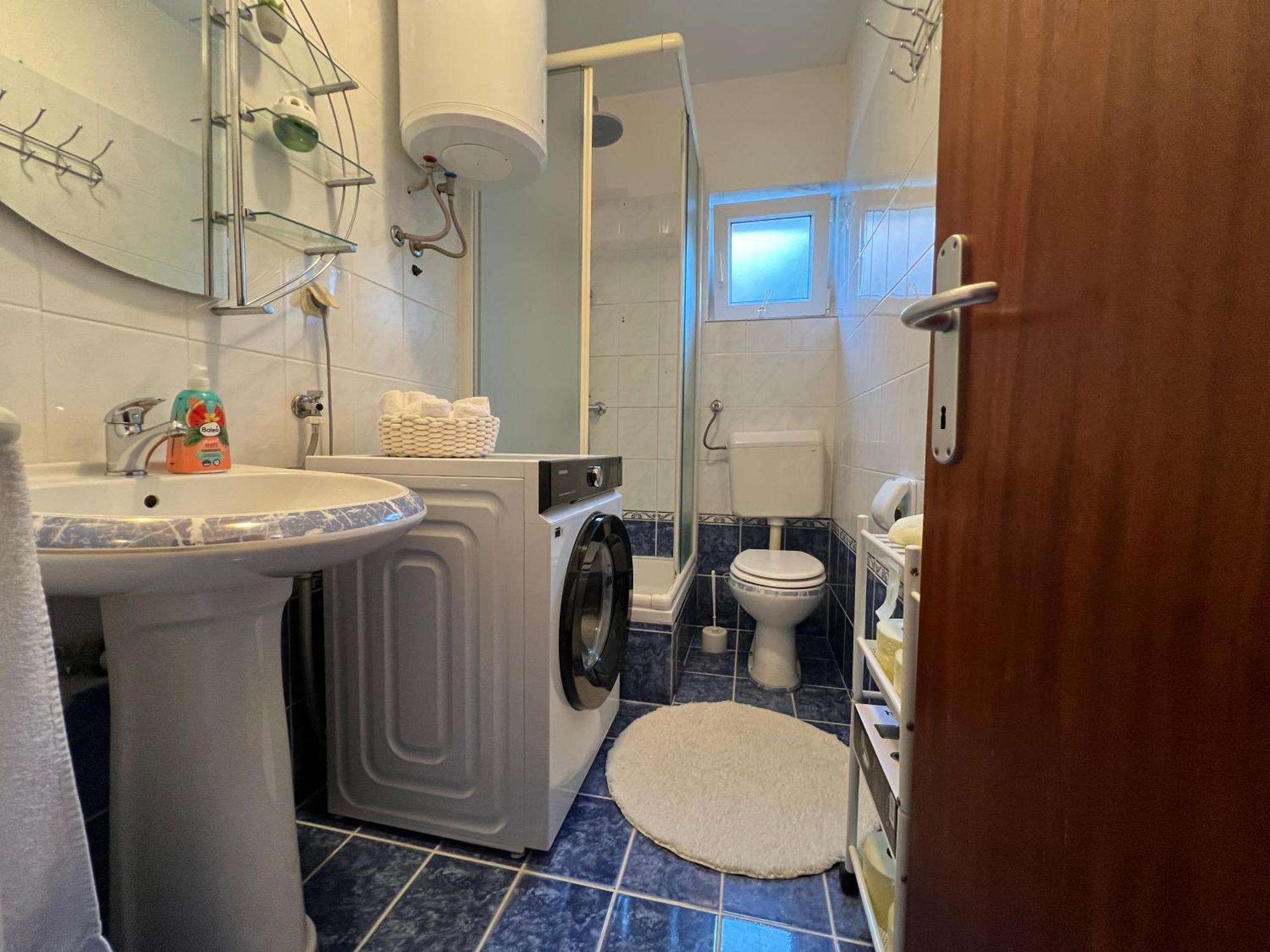 Apartment Lucija "Pet Friendly" 茨里克韦尼察 外观 照片